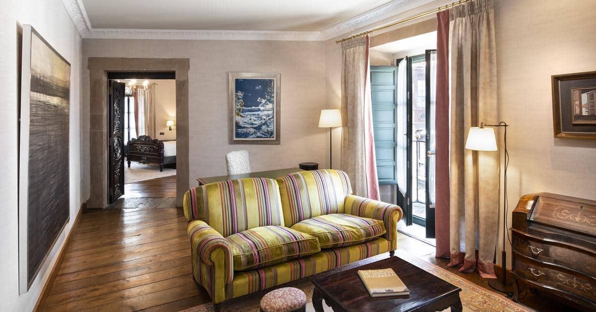 帕拉西奥阿维莱斯nh收藏酒店 外观 照片 A suite at the Hotel de Crillon